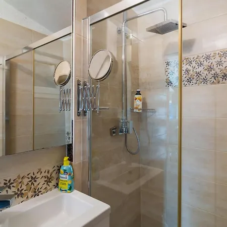 2 Bedroom Stunning In Holiday home *